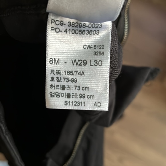 Signature Levi Black Jeans High-Rise Skinny size 8 - Picture 3 of 3